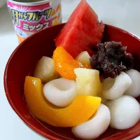 白玉フルーツぜんざい