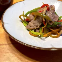 タンと万願寺の炒めもの|おさかなさん
