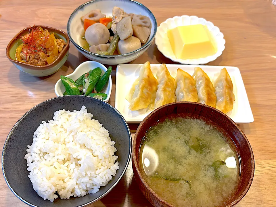 小鉢いっぱいの夕飯|yukopunさん