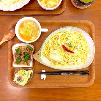 Snapdishの人気料理写真:アンチョビとキャベツのペペロンチーノ