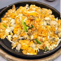 Sizzling Oyster Omelet on Hot Plate 🤤|An'leeさん