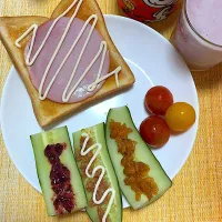 朝からキュウリ🥒|akkoさん