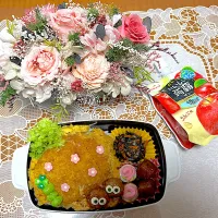 2025.7.17はまっくろくろすけ入りヒレカツ丼弁当|makoさん