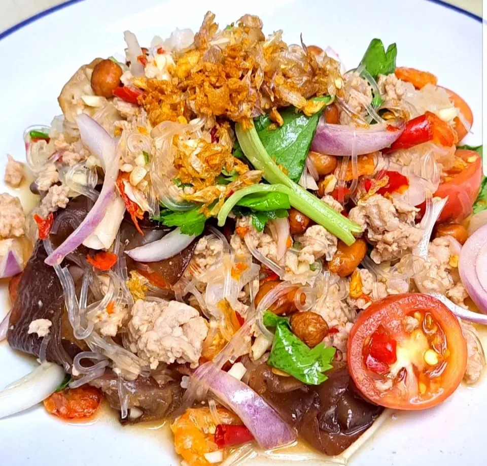 Yum Woon Sen Moo Sub 🌶🌶🤤|An'leeさん