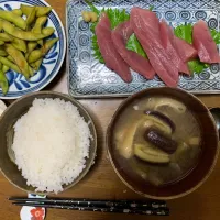 夕食　キハダマグロの刺身定食|ATさん