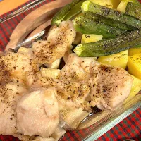 万能鶏むね肉と野菜のオーブン焼き|トモさん