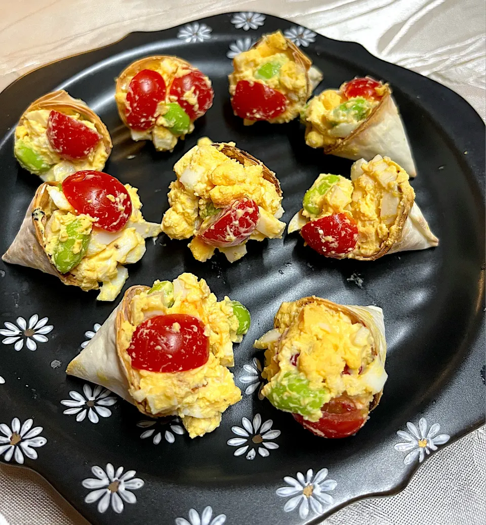 ✨餃子皮カップ アペタイザー✨おからポテサラ🥗|henryさん