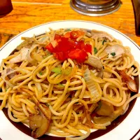 ミスターハングリーの醤油バジリコ＠霞ヶ関|Yasuhiro Koikeさん