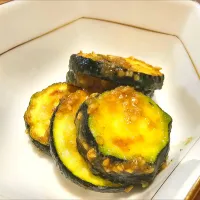 ズッキーニの胡麻はちみつ和え|ゆかさん