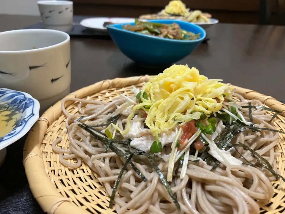 7/18 梅和えチラシ蕎麦|あーるさん