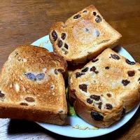 ぶどうパン|はっちぃさん