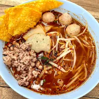 🍜 ก๋วยเตี๋ยวเส้นเล็กต้มยำ🐷|🍀Jaoh Ohlunlaa🍀さん