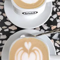 Hot latte 😋😍☕🌬️❄️❄️❄️| 🍒lynnlicious🍒さん