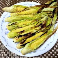 ヤングコーンのグリル焼き🌽|ちゃっぴ〜さん