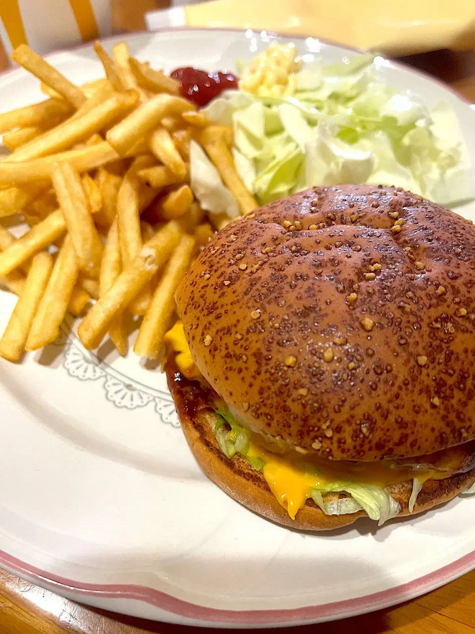 #昼飯　肉厚ビーフチーズロコモコ|ms903さん