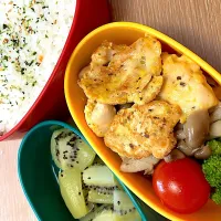 終業式のお弁当🍙|Pecoさん
