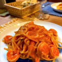 エビのトマトクリームパスタ|かおポンさん