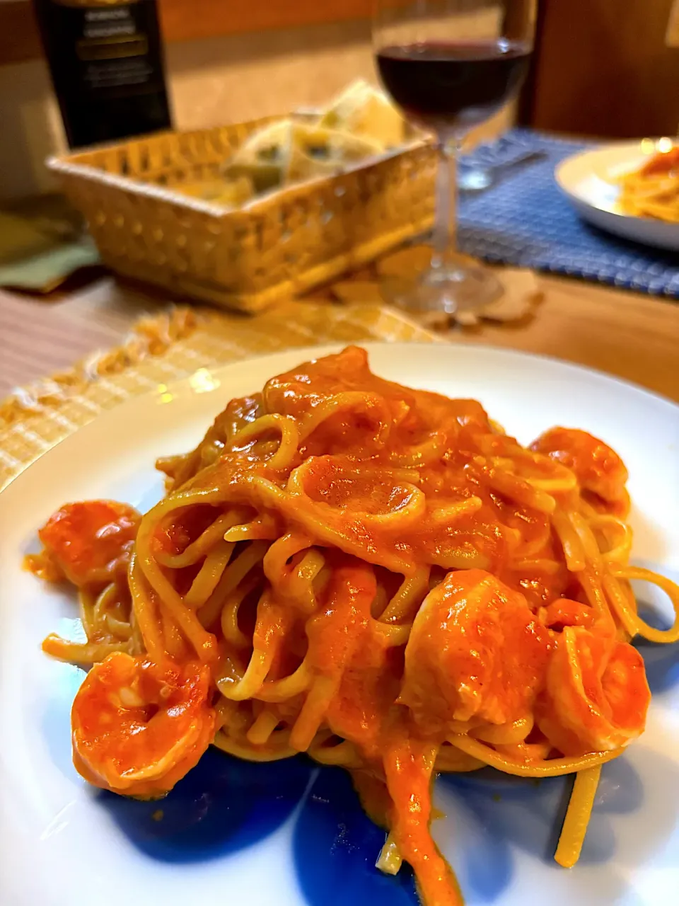 エビのトマトクリームパスタ|かおポンさん