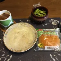 オートミール中華粥、うぐいすパン、枝豆、ホットコーヒー(朝ご飯)| enarinさん