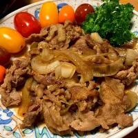 豚肉のソース味生姜焼き 宝石トマト、庭採れパセリ、玉ねぎ、ゴマ油、生姜、日の出新味料|🐈⸒⸒⸒⸒つるのダンス🐈🐾さん