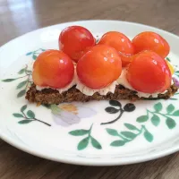 さくらんぼのタルト