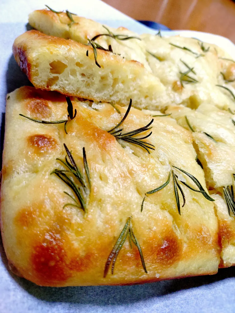 ローズマリーの塩フォカッチャ|はるみさん