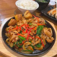Spicy Buta Yakiniku Set 🐷🍚🤤|An'leeさん