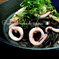 イカ墨パスタ🦑🇮🇹