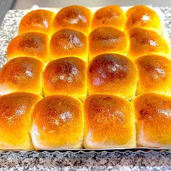 Snapdishの人気料理写真:ミルクちぎりパン