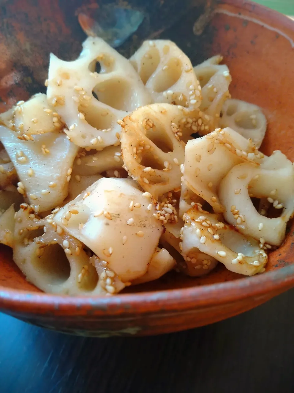 シャキシャキ美味しい　きんぴられんこん|とだともさん