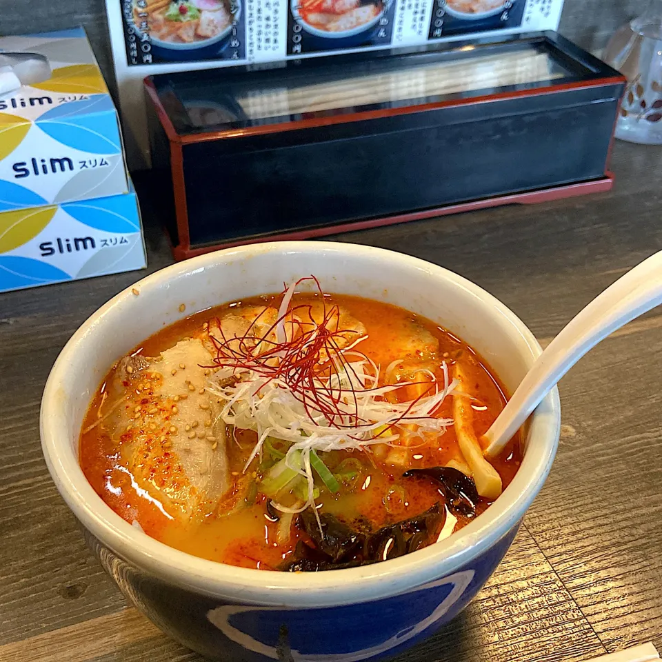 主人とランチ　山頭火　辛味噌らーめん|renharuruさん