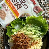 インスタントラーメンでまぜそば🍜|kiroさん
