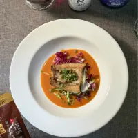 うなぎの白焼き 発酵トマトソース、実山椒とマジョラムの香り| まる(丸大豆)さん