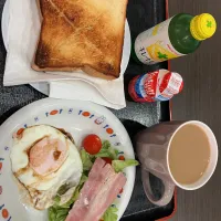 夏休み朝ごはん|あーやーさん