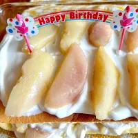 お誕生日ケーキ🎂桃🍑| harutomomamaさん