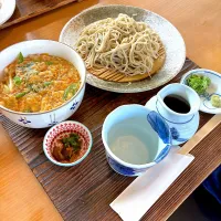 手打ちざる蕎麦　たまご丼|爰音さん