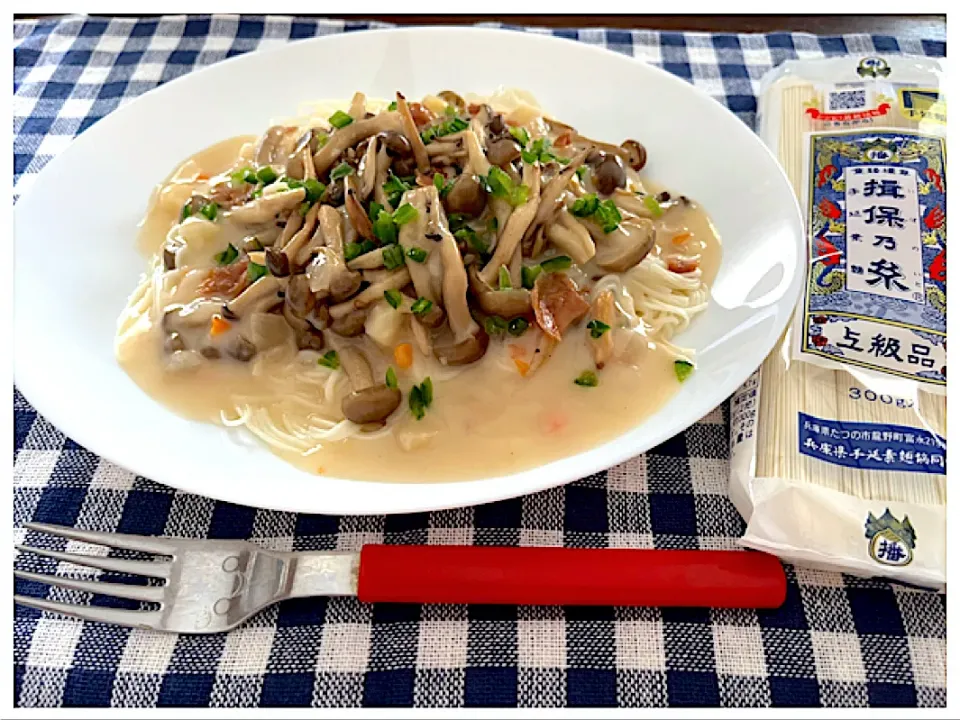 外は熱熱大暑だけどお家🏠は冷え冷え大寒👀きのこ🍄‍🟫盛りだくさんクリームパスタ🍝で整います♪|ワイントンさん