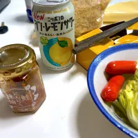 シン・レモンサワー、いただきます😋😋😋💦💦|Yoshihiro Andoさん