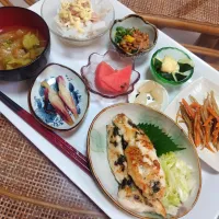 ささみのバジルレモン焼定食です✨