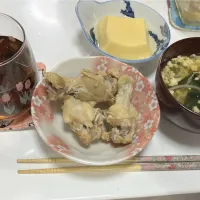 晩御飯☆手羽元の酸っぱ煮☆玉子豆腐☆もやしのかき玉汁| Saharaさん