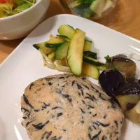 豆腐とひじきの照り焼きハンバーグ| Conyさん