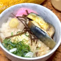 水なす入りぶっかけうどん🍜|にょんにいさん