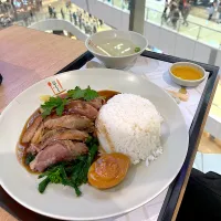 Thai style braised pork knuckle rice|skyblueさん