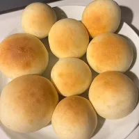 丸パン焼き上がり　暑い〜💦|masaさん