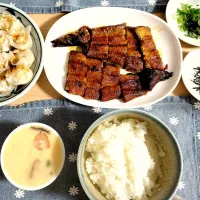 🌛*゜ウナギ / エビしゅうまい / 冷やし茶碗蒸し|Ayakaさん