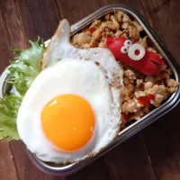 漢の…自分用🍱猛暑日のガパオライス弁当|ᵏᵒᵘさん