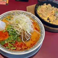 白胡麻担々麺と鉄板炒飯|Takeshi  Nagakiさん