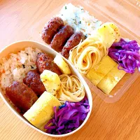 夫と次女のお弁当🍱🍙|シズソラさん