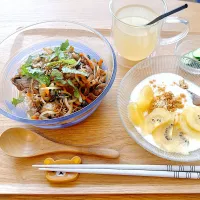 プルコギ丼とヨーグルトスイーツ|ライラックマさん