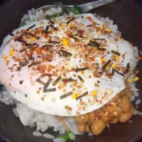 なめ茸と肉そぼろ入りショゴス丼|darkbaronさん